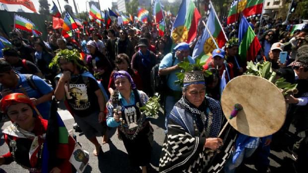 A 526 años de la invasión original: “La protesta del pueblo mapuche es la  marcha de todas las luchas” | Biodiversidad en América Latina
